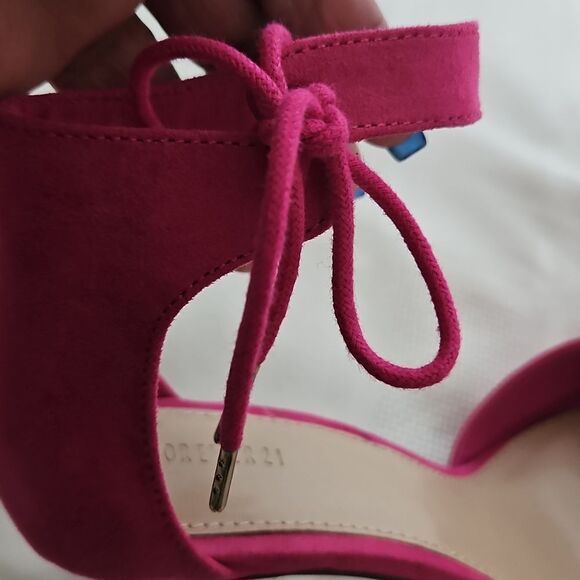 Elegant Pink Suede Women's Heels - Picture 11 of 16